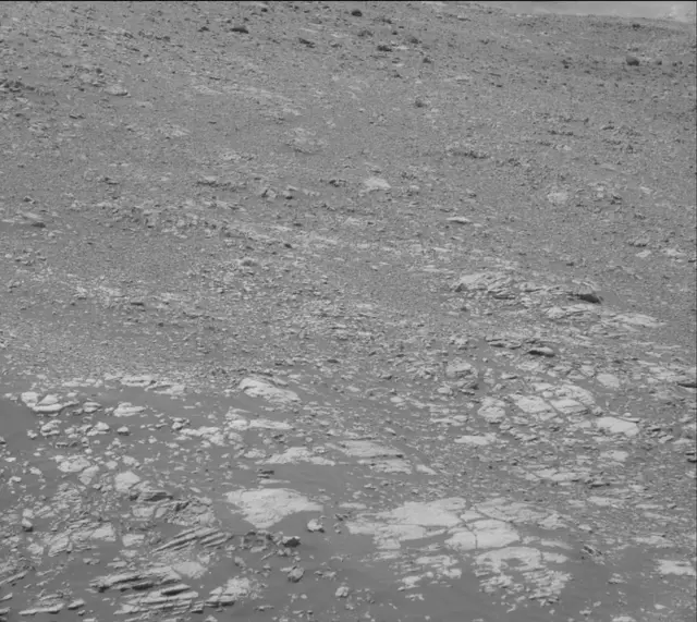 Sol 2013: Mast Camera (Mastcam)