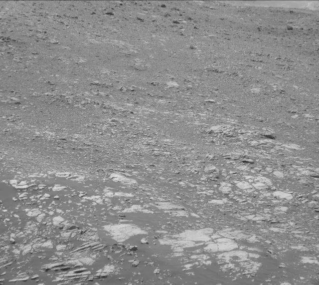 Sol 2013: Mast Camera (Mastcam)