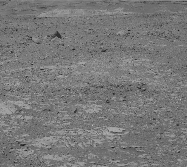 Sol 2013: Mast Camera (Mastcam)