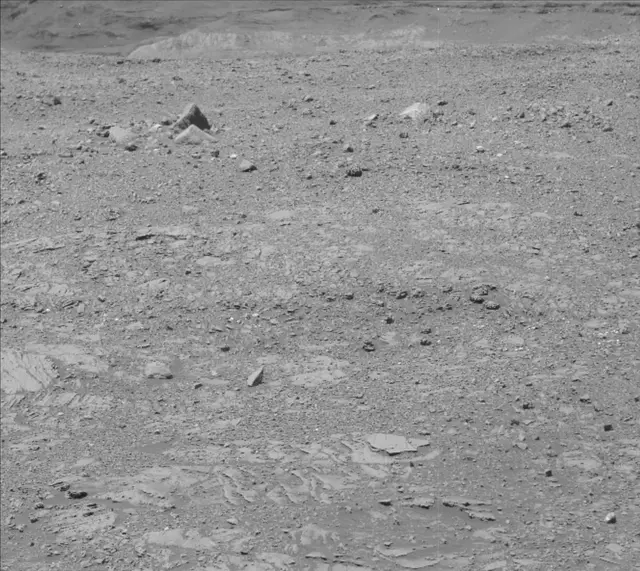 Sol 2013: Mast Camera (Mastcam)