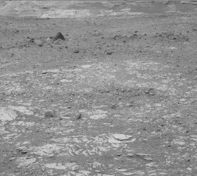 Sol 2013: Mast Camera (Mastcam)