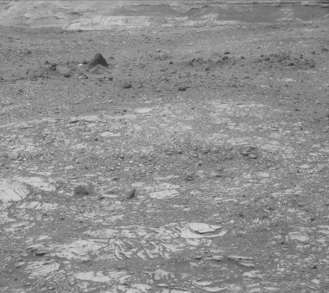 Sol 2013: Mast Camera (Mastcam)