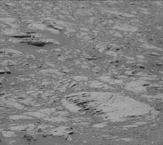 Sol 2013: Mast Camera (Mastcam)