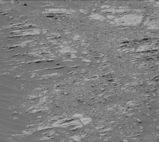 Sol 2013: Mast Camera (Mastcam)