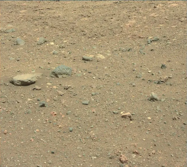 Sol 2014: Mast Camera (Mastcam)