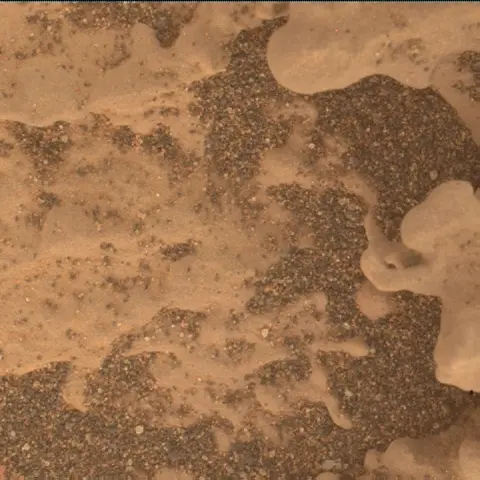 Sol 2014: Mars Hand Lens Imager (MAHLI)