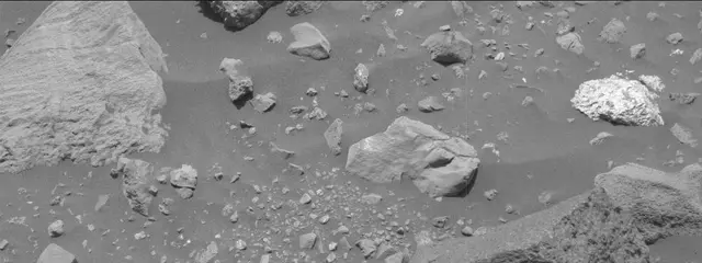 Sol 2016: Mast Camera (Mastcam)