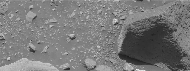 Sol 2016: Mast Camera (Mastcam)