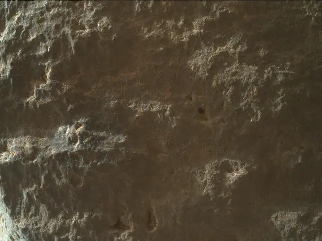 Sol 2016: Mars Hand Lens Imager (MAHLI)