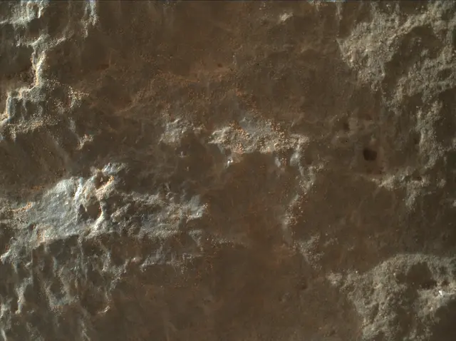 Sol 2016: Mars Hand Lens Imager (MAHLI)