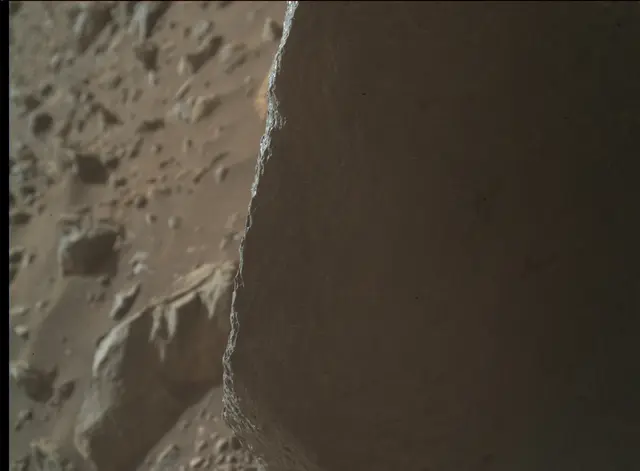 Sol 2016: Mars Hand Lens Imager (MAHLI)