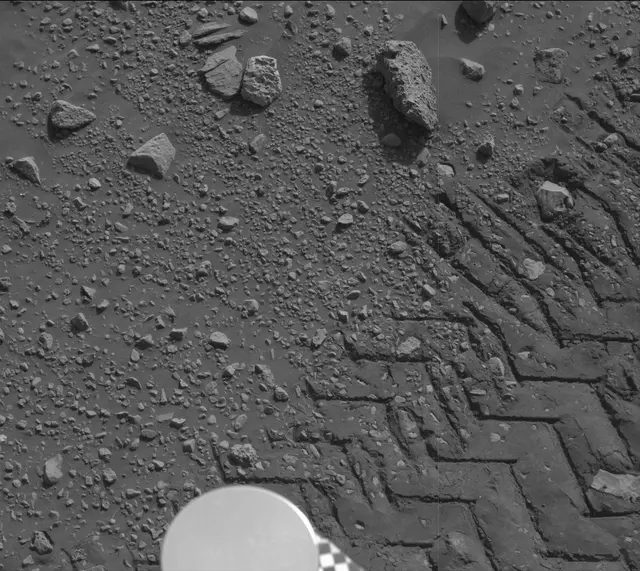 Sol 2017: Mast Camera (Mastcam)