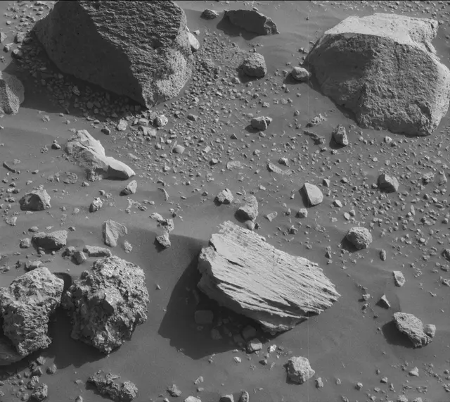 Sol 2017: Mast Camera (Mastcam)