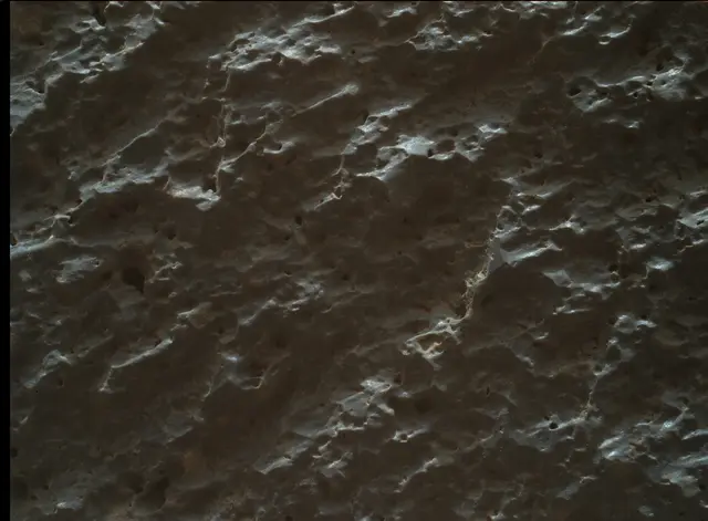 Sol 2018: Mars Hand Lens Imager (MAHLI)