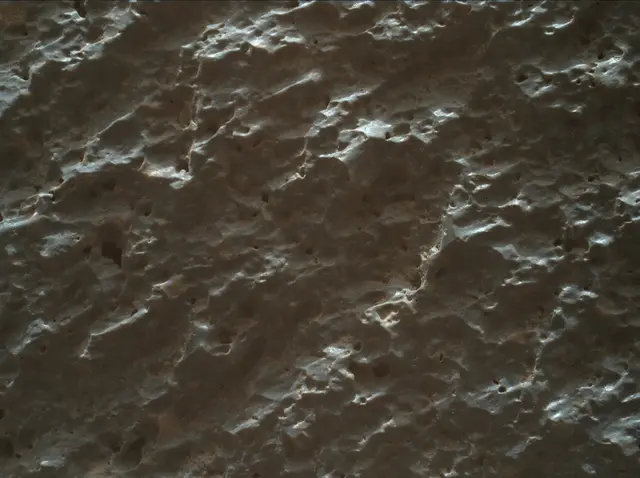 Sol 2018: Mars Hand Lens Imager (MAHLI)