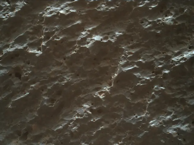 Sol 2018: Mars Hand Lens Imager (MAHLI)