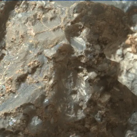 Sol 2018: Mars Hand Lens Imager (MAHLI)