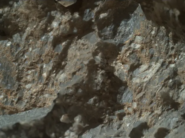 Sol 2018: Mars Hand Lens Imager (MAHLI)