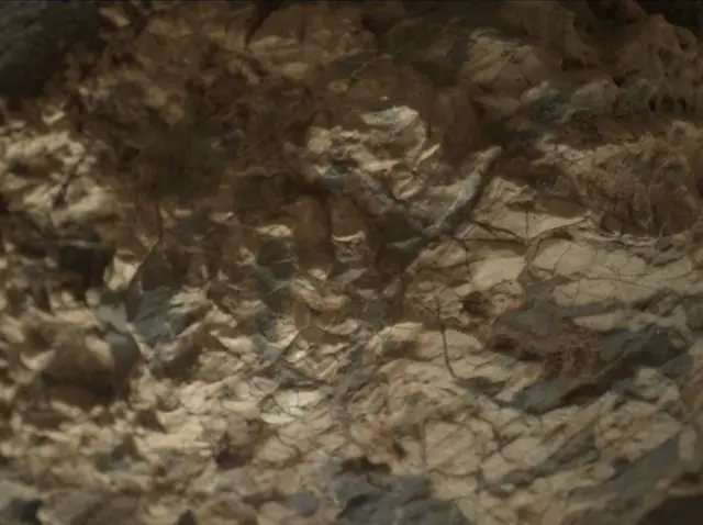 Sol 2018: Mars Hand Lens Imager (MAHLI)