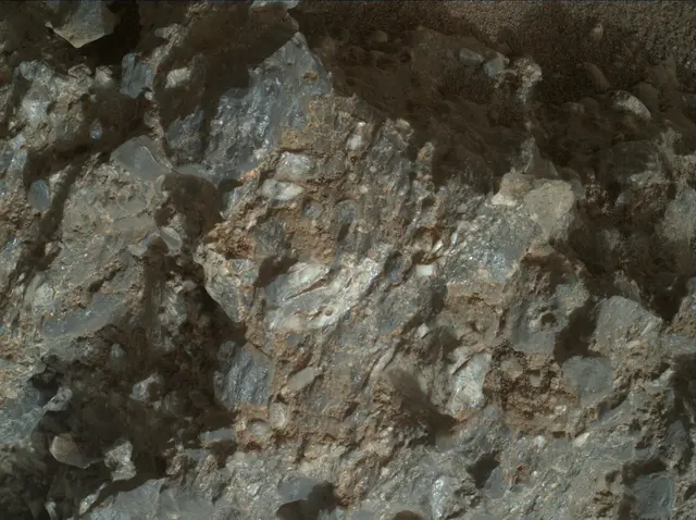 Sol 2019: Mars Hand Lens Imager (MAHLI)