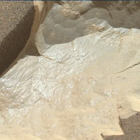 Sol 2019: Mars Hand Lens Imager (MAHLI)