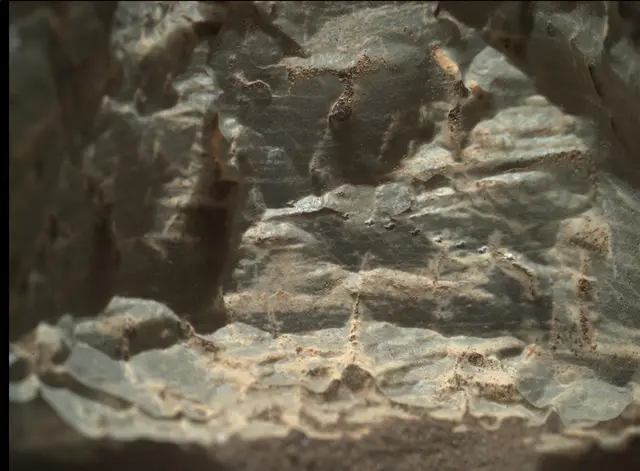 Sol 2019: Mars Hand Lens Imager (MAHLI)