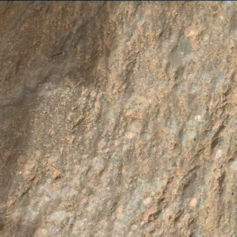 Sol 2019: Mars Hand Lens Imager (MAHLI)