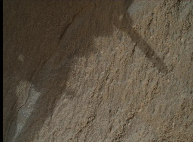 Sol 2019: Mars Hand Lens Imager (MAHLI)