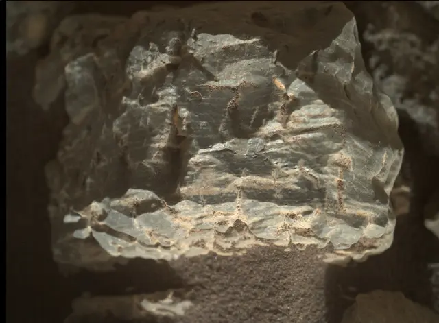 Sol 2019: Mars Hand Lens Imager (MAHLI)