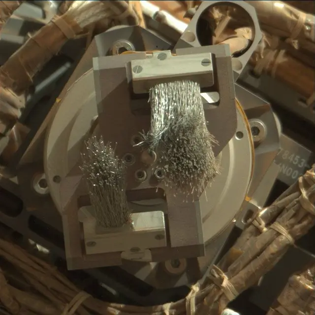 Sol 2022: Mast Camera (Mastcam)