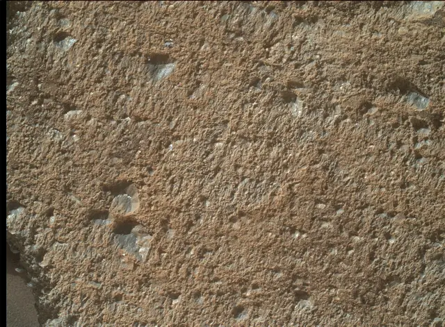 Sol 2022: Mars Hand Lens Imager (MAHLI)