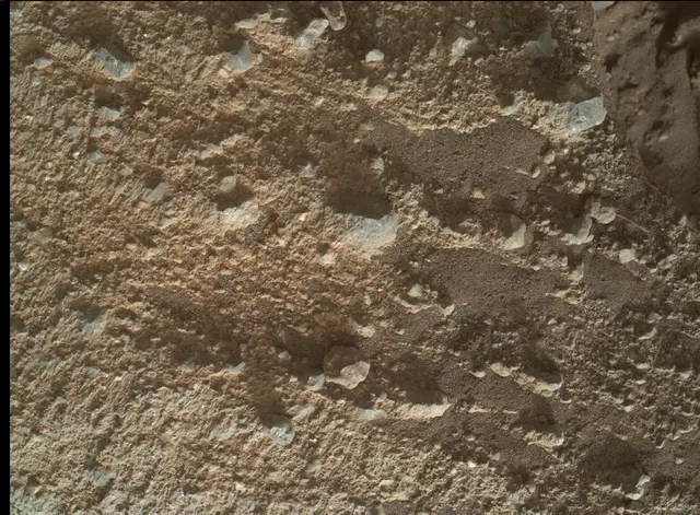 Sol 2022: Mars Hand Lens Imager (MAHLI)