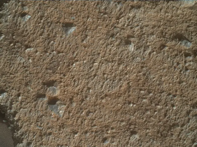 Sol 2022: Mars Hand Lens Imager (MAHLI)
