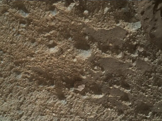 Sol 2022: Mars Hand Lens Imager (MAHLI)