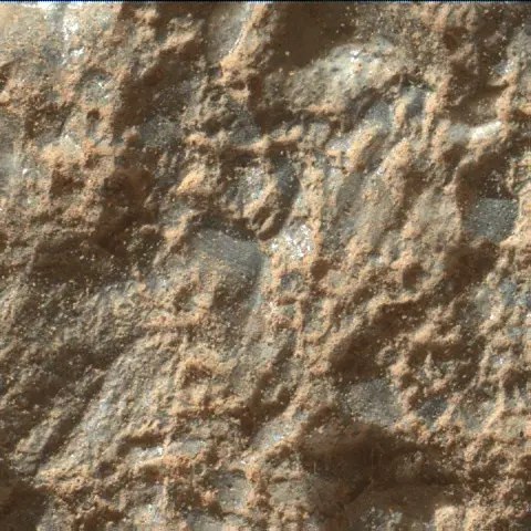 Sol 2022: Mars Hand Lens Imager (MAHLI)