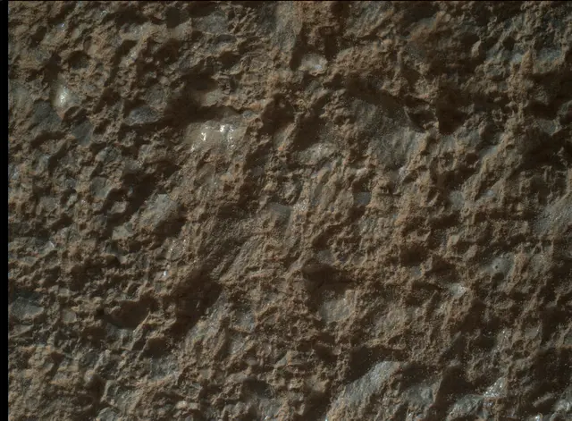 Sol 2022: Mars Hand Lens Imager (MAHLI)