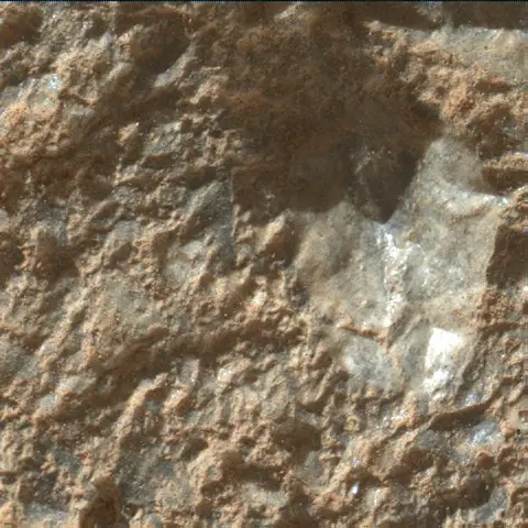 Sol 2022: Mars Hand Lens Imager (MAHLI)
