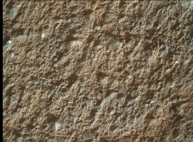 Sol 2022: Mars Hand Lens Imager (MAHLI)