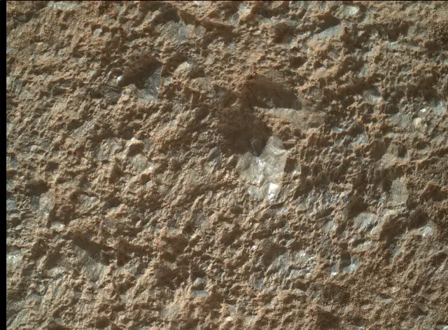 Sol 2022: Mars Hand Lens Imager (MAHLI)