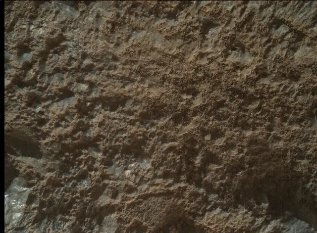 Sol 2022: Mars Hand Lens Imager (MAHLI)