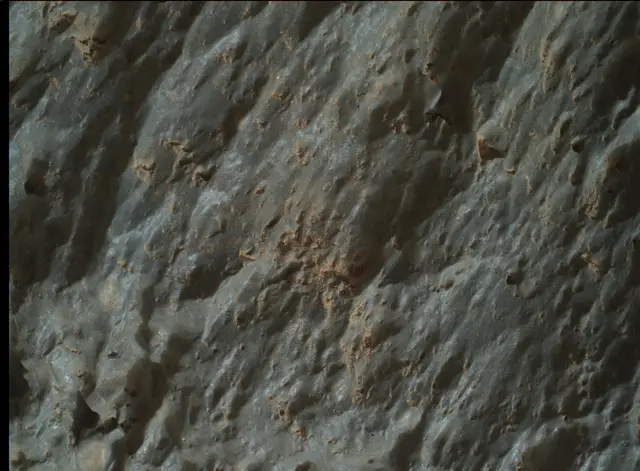 Sol 2022: Mars Hand Lens Imager (MAHLI)