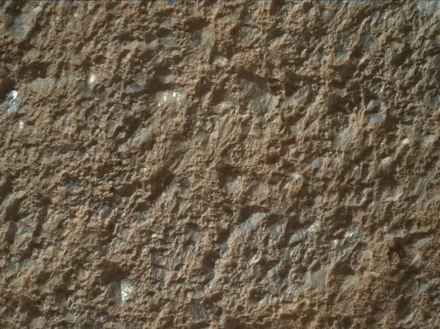 Sol 2022: Mars Hand Lens Imager (MAHLI)