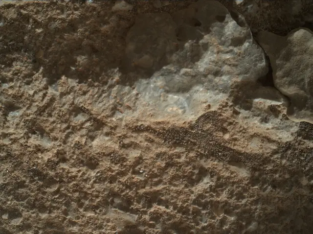 Sol 2022: Mars Hand Lens Imager (MAHLI)