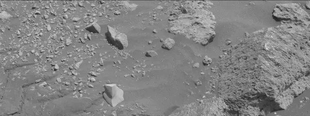 Sol 2023: Mast Camera (Mastcam)
