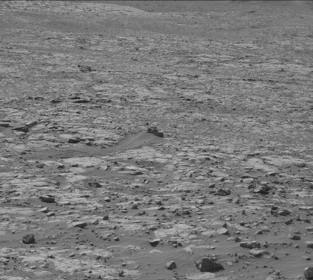 Sol 2023: Mast Camera (Mastcam)