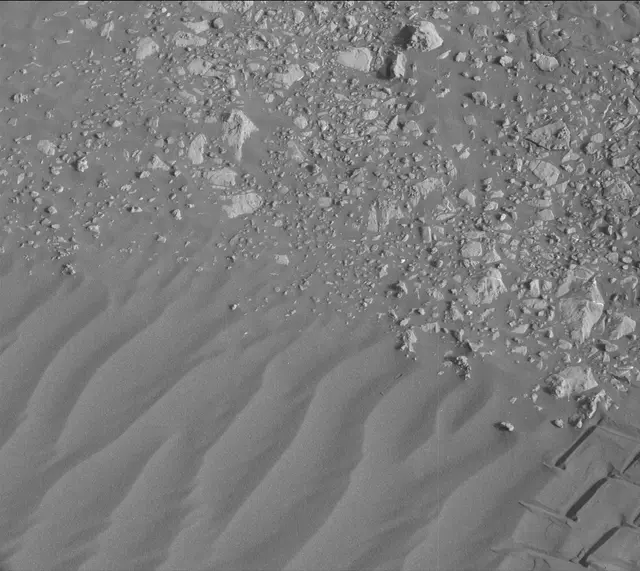 Sol 2023: Mast Camera (Mastcam)