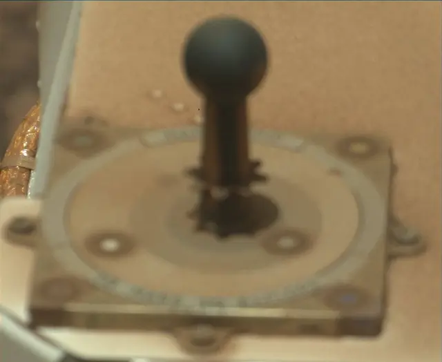 Sol 2023: Mast Camera (Mastcam)