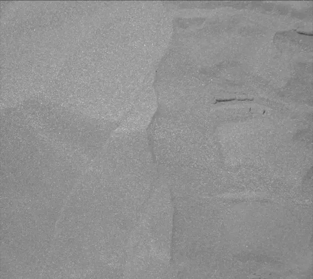 Sol 2025: Mast Camera (Mastcam)