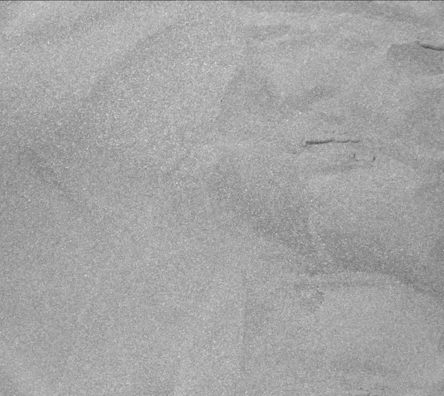 Sol 2025: Mast Camera (Mastcam)