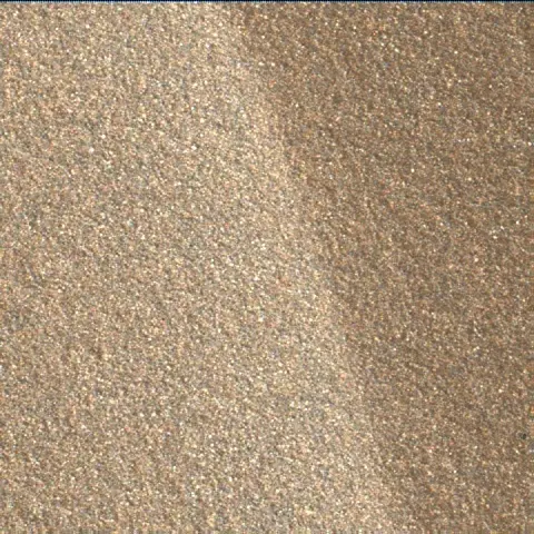 Sol 2025: Mars Hand Lens Imager (MAHLI)